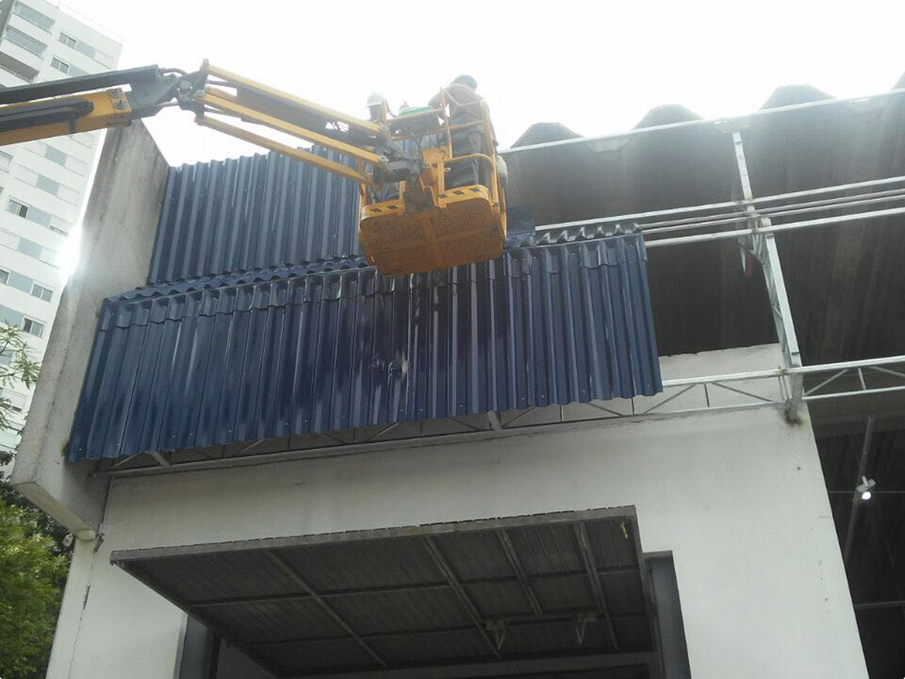 Metal Plus - Conheça nosso serviço de Fachadas